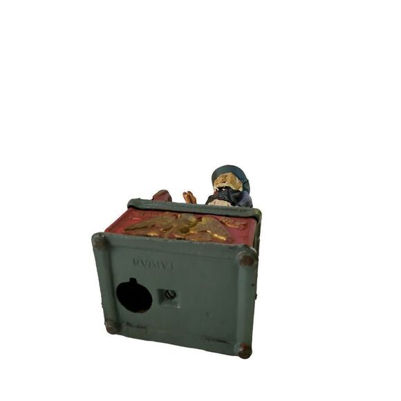 Cast Iron Coin Bank - Picture 6 of 7